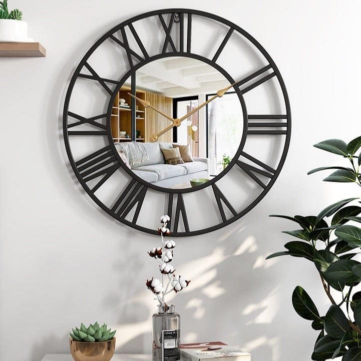 TimeCraft – Stilfuldt vægur med tidløse romertal og elegant design med åben skive