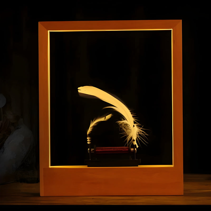 MagicDrift - Svævende fjerlampe med 3D-illusion og blødt LED-lys