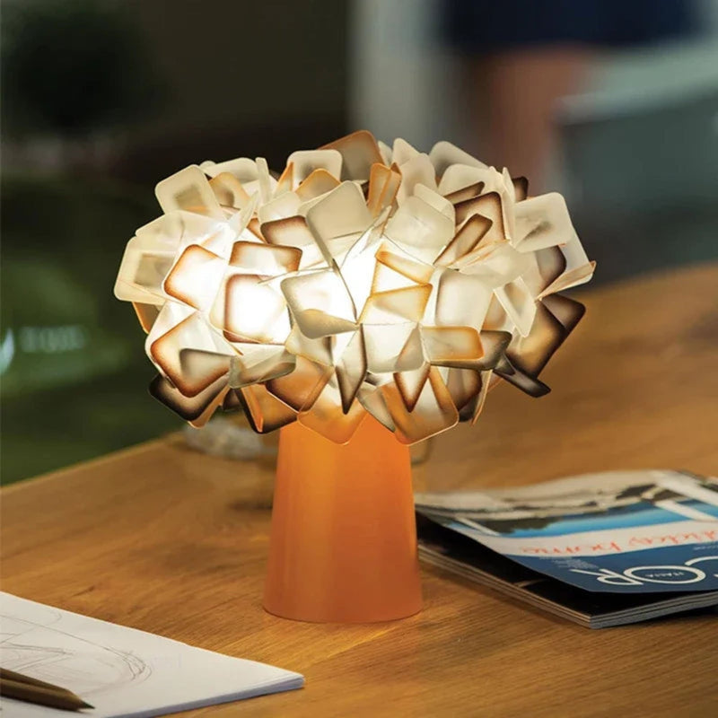 ClarityBeam – Moderne LED-bordlampe med dæmpbar touch-betjening