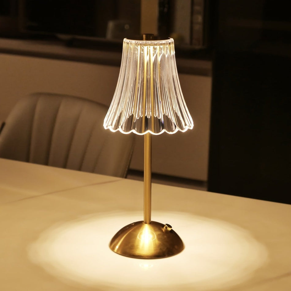 LuxLume – Touch LED krystalbordlampe med elegant facetteret design