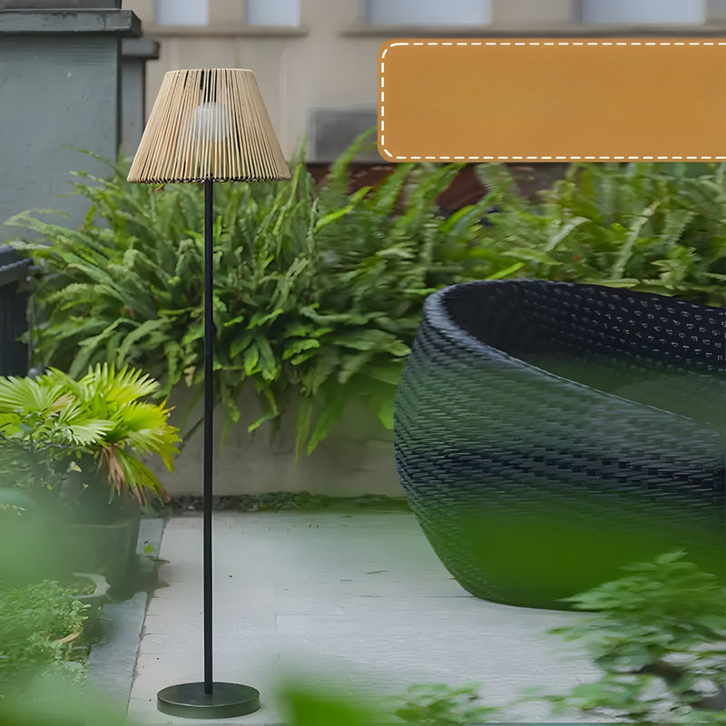 SunLoom - Solcelledrevet udendørs LED-gulvlampe med varmt og hyggeligt lys