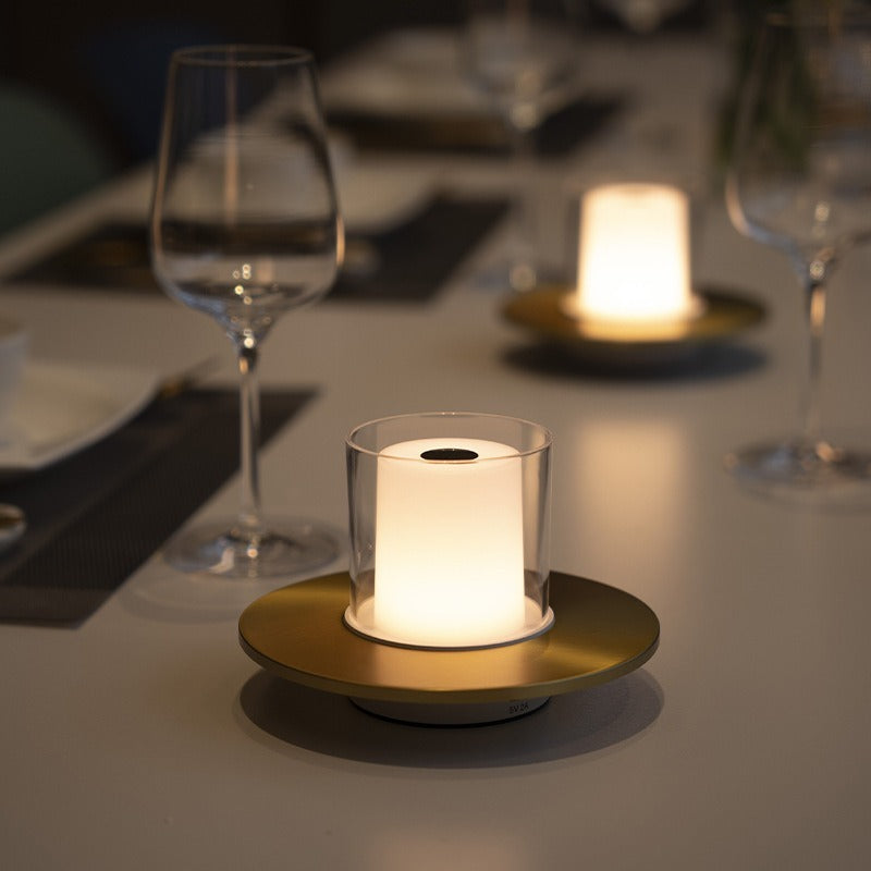 LuxeLite - Elegant gestuskontrolleret lampe med moderne elegance