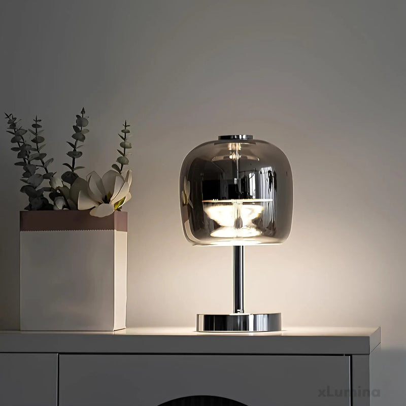 NordicGlow – Minimalistisk bordlampe i glas med varmt omgivende lys