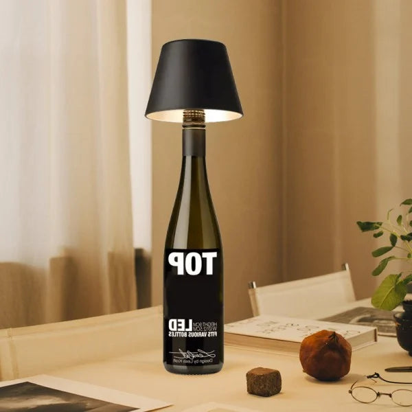 AuraBottle – USB Genopladelig Flaskelampe med LED Lys til Elegant og Trådløs Stemningsbelysning