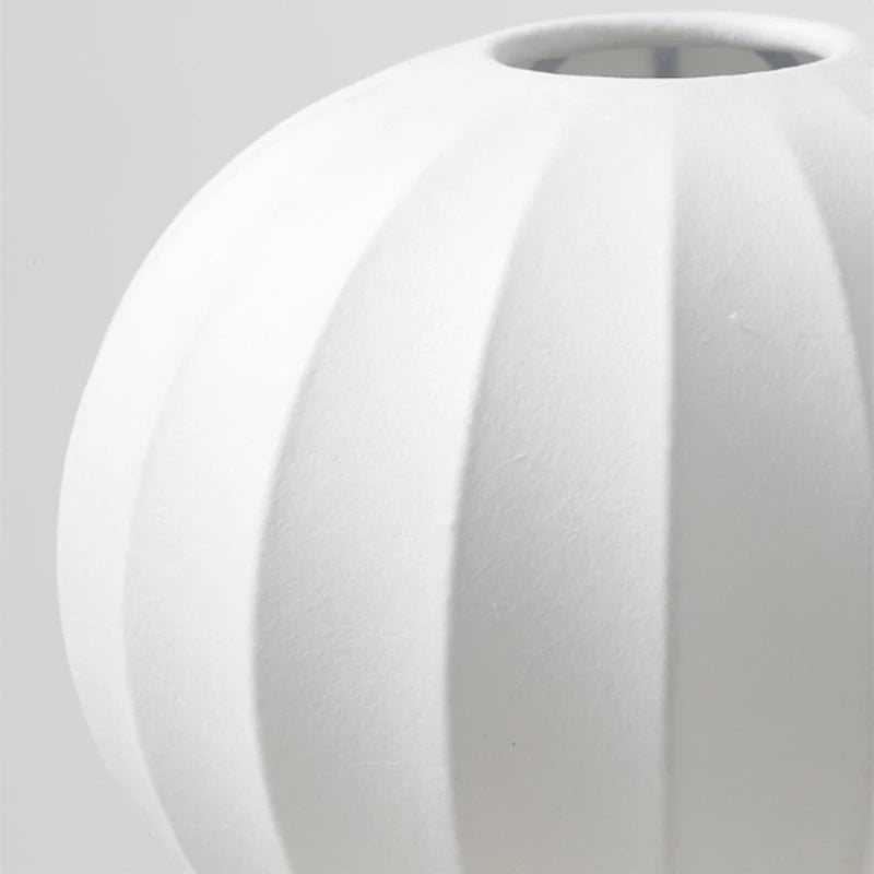 GlowBalloon – Dekorativ bordlampe i form af en ballon med elegant LED-lys til soveværelset og stuen