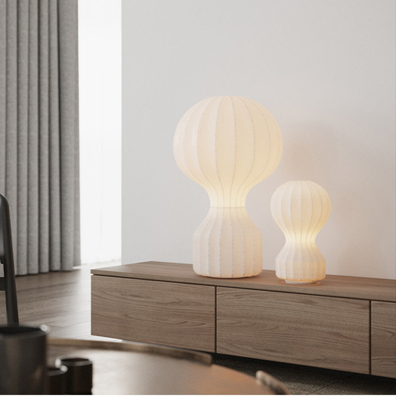 GlowBalloon – Dekorativ bordlampe i form af en ballon med elegant LED-lys til soveværelset og stuen