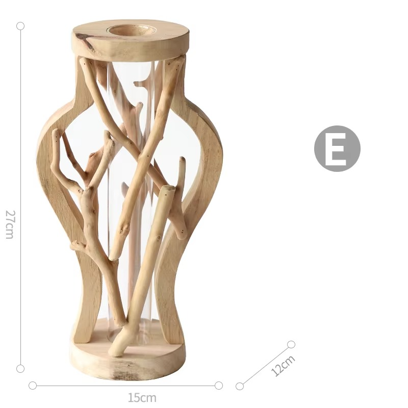 WoodNest – Kunstnerisk trævase med kreativt, greninspireret design til planter