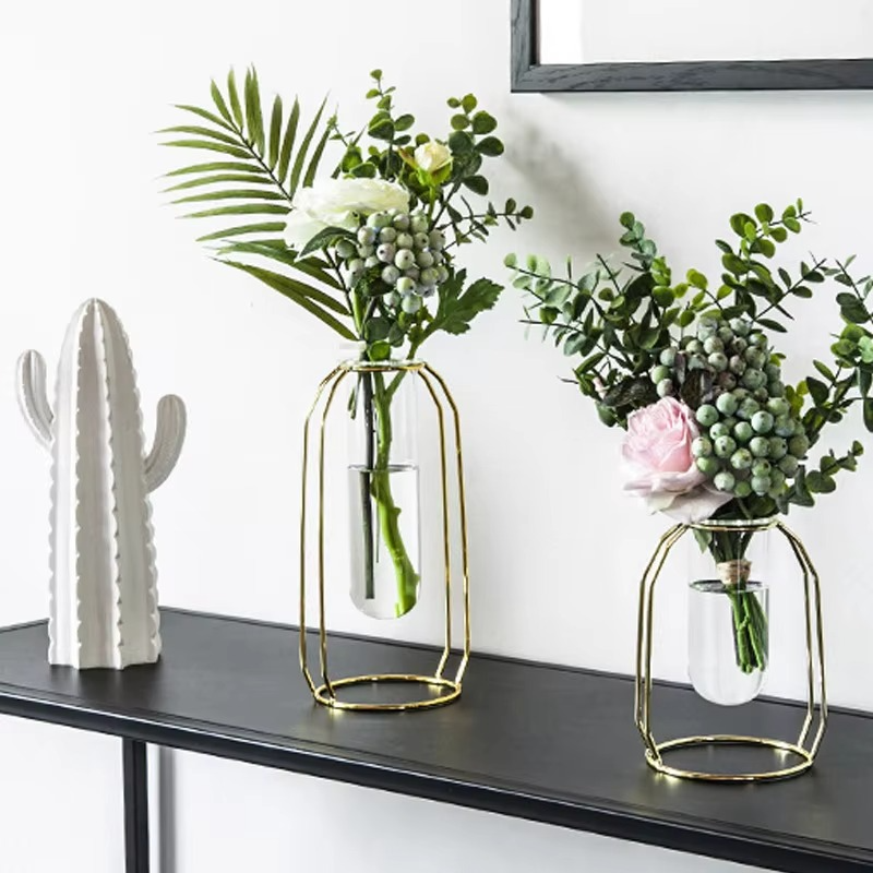 LumoGlass – Klar Glasvase med Slank Base til Elegant Blomsterdekoration