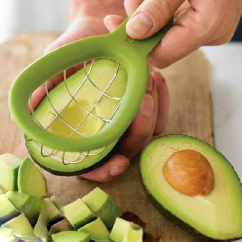 AvoDicer – Avocadoskærer i rustfrit stål til perfekte tern
