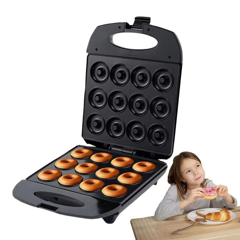 DoughDelight – Kompakt 12-huls donutmaskine til søde kreationer
