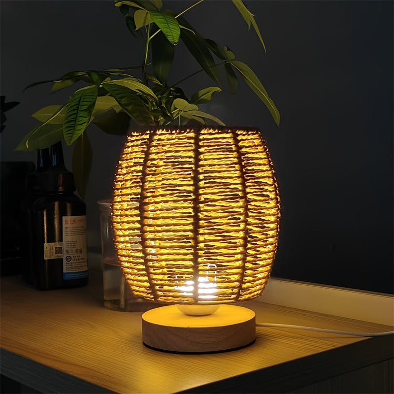 GlowCraft – Håndlavet LED-bordlampe i træ med varm hvid glød