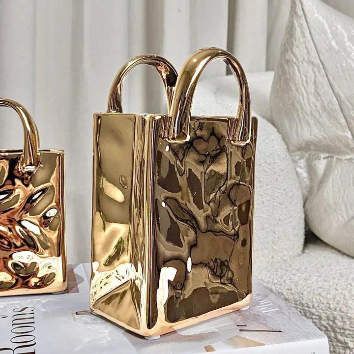 VaseLoom – Blank gulvvase med elegant, moderne form til boligstyling