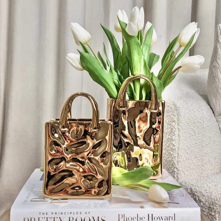 VaseLoom – Blank gulvvase med elegant, moderne form til boligstyling