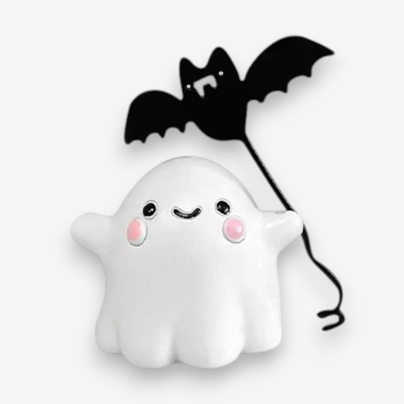 GhostLuxe – Dekorativ spøgelsesfigur med flagermus design