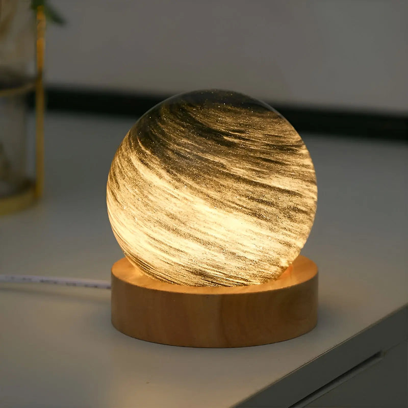 OrbitGlow - 3D Glas Mini Space Planet Lampe til dit hjem