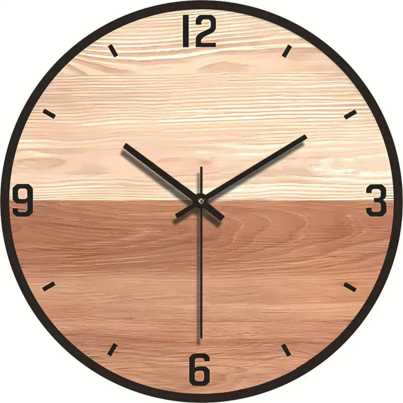 TimeCraft – Rundt vægur med store tal og rustikt design i naturligt træ