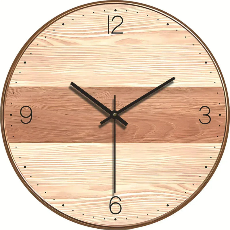 TimeCraft – Rundt vægur med store tal og rustikt design i naturligt træ