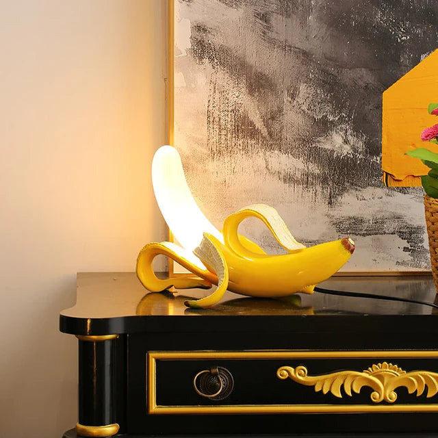 DecoBanana - Art Deco Bordlampe til Chic Hjemmedekoration