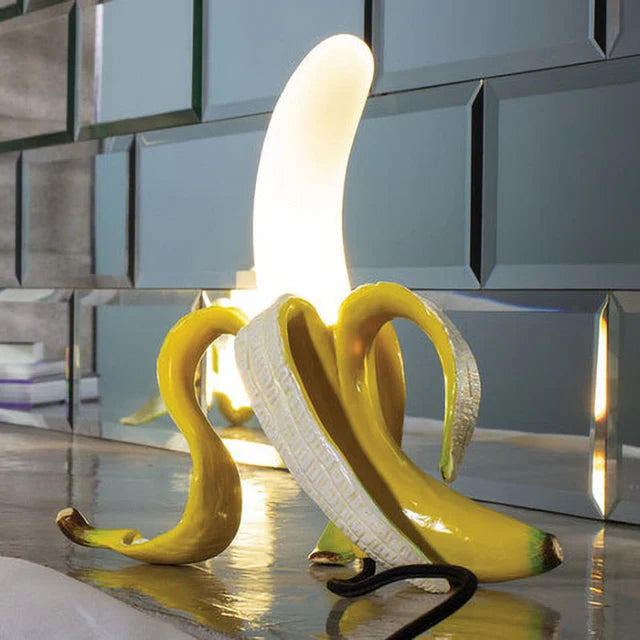 DecoBanana - Art Deco Bordlampe til Chic Hjemmedekoration