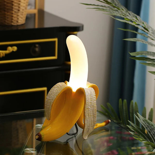 DecoBanana - Art Deco Bordlampe til Chic Hjemmedekoration
