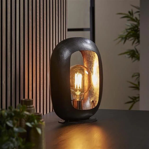 GlowHaven – LED bordlampe med holdbart design for moderne elegance