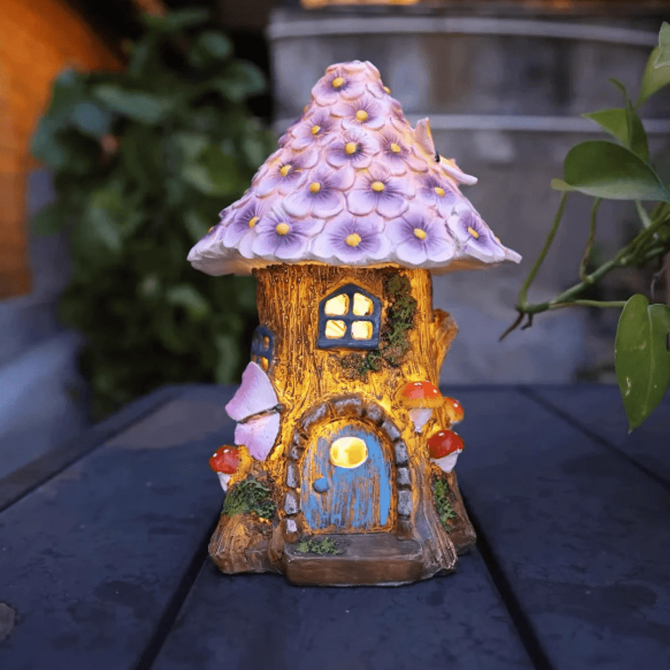 SolarWhim – Charmerende Fairytale Solar Lampe med Varm Glød og Klassisk Design
