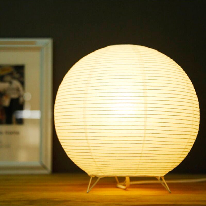 GlowSphere – moderne rund bordlampe for en blød og hyggelig stemning