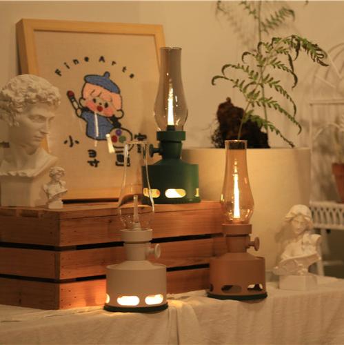 RetroLuxe - Lampe i vintagestil med justerbar lysstyrke