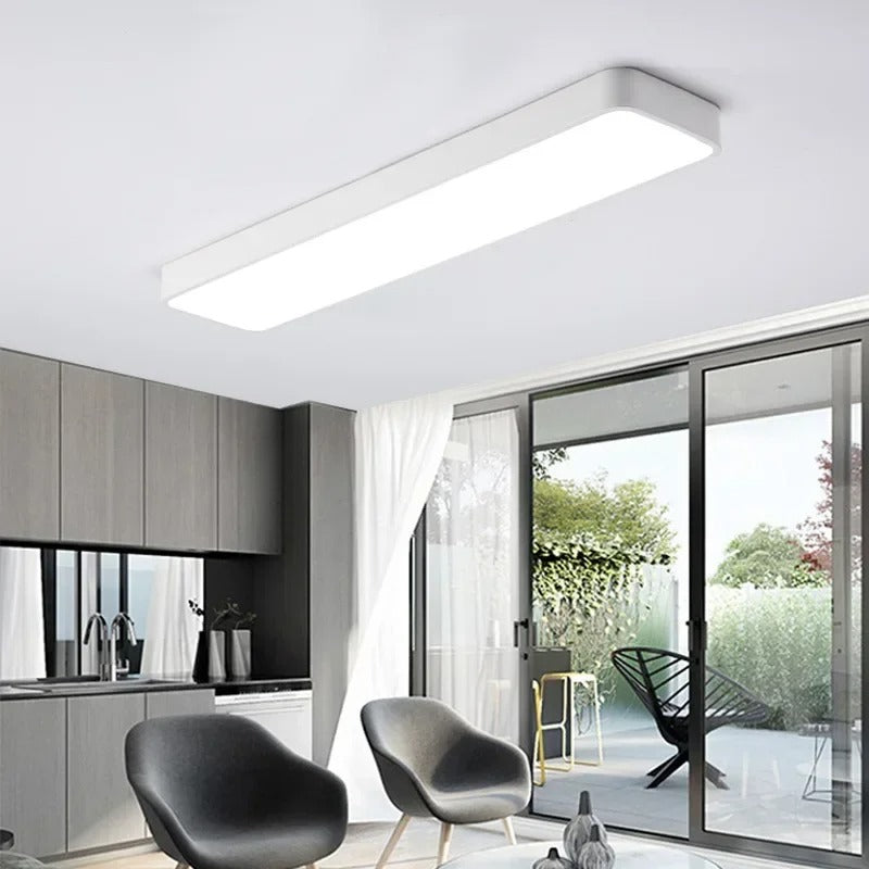 VisionBright - Loftlampe med Elegant Minimalistisk Design og Justerbar Lysstyrke