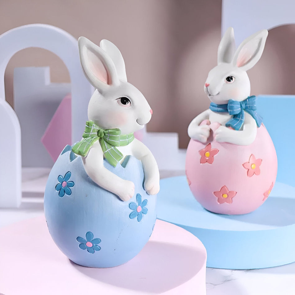 BunnyLuxe – Håndlavet kaninpar-ornament med æg i puttet æg til elegant påskedekoration
