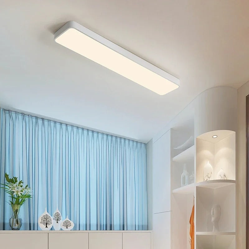 VisionBright - Loftlampe med Elegant Minimalistisk Design og Justerbar Lysstyrke