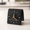 TimeMuse - Kunstnerisk moderne bordur med minimalistisk rundt design