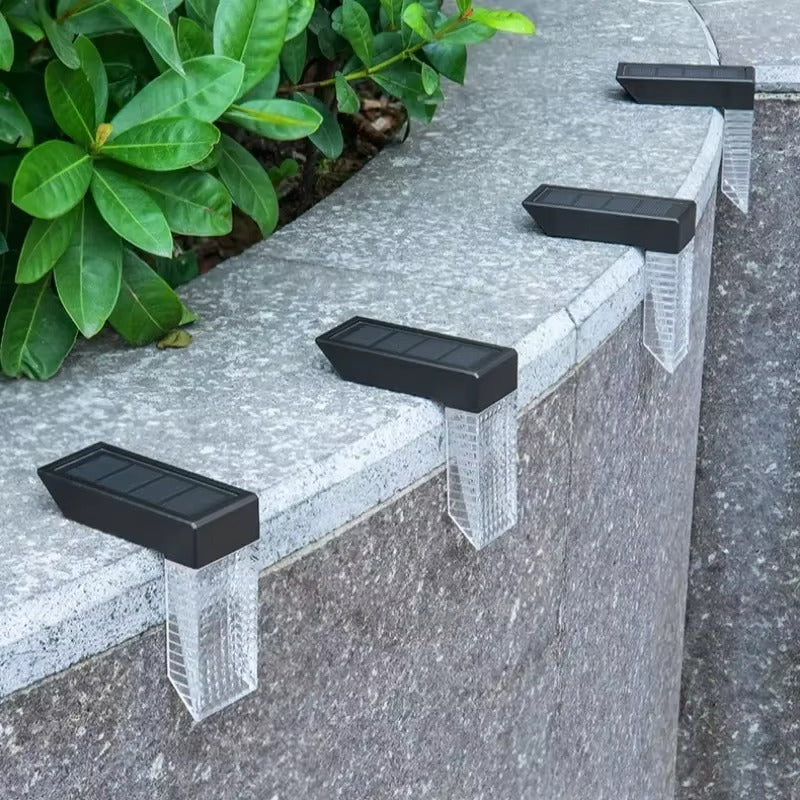 GlowStep – Solar LED Trappelys med Varmhvid og RGB-Tilstande