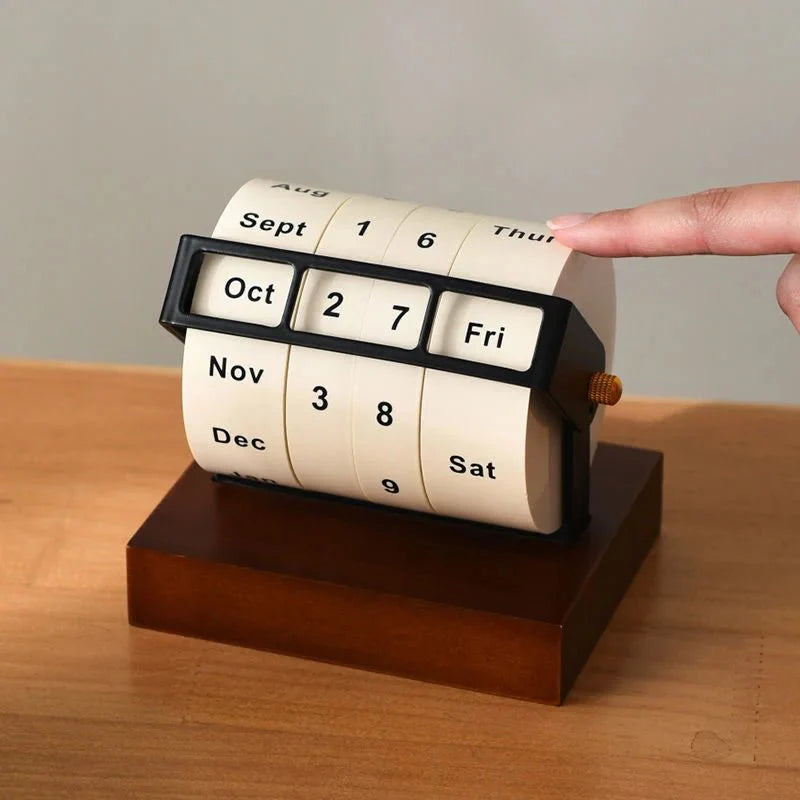 TimeWheel – Roterende Evighedskalender til Bordbrug