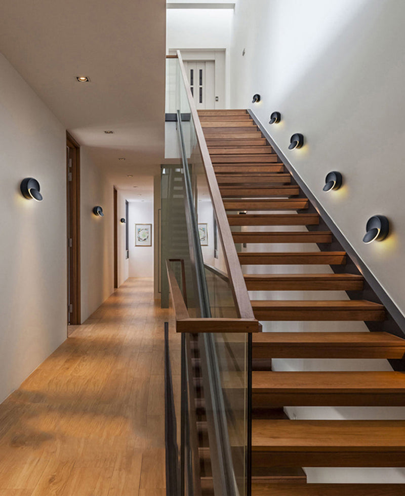 LumeGlow – moderne væglampe med minimalistisk design og blød glød