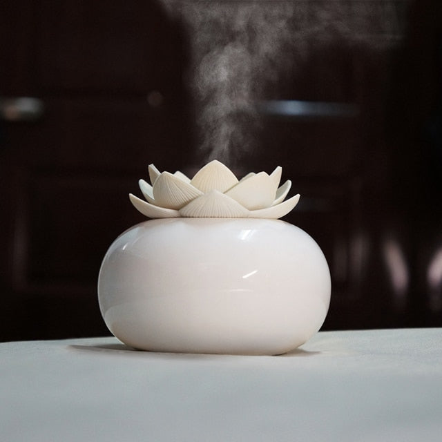 LotuMist - Kompakt Lotusblomst USB Diffuser med LED og 3 Spraytilstande