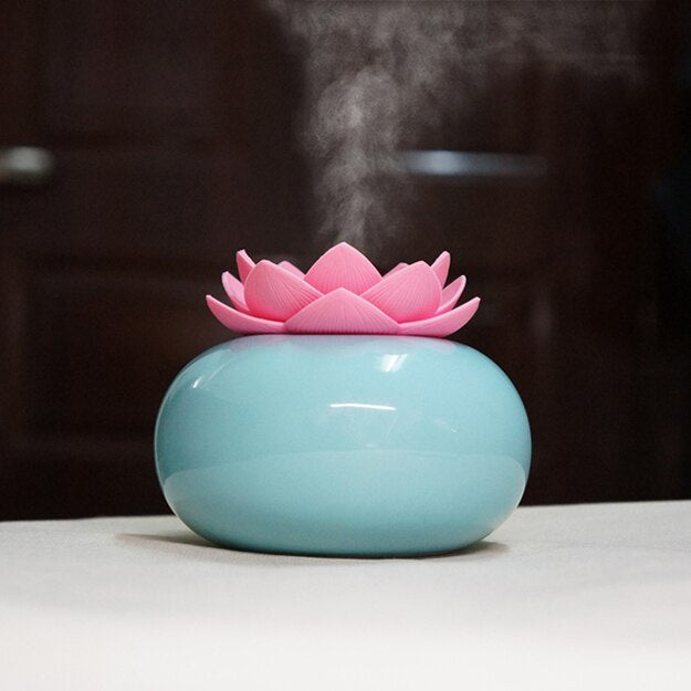 LotuMist - Kompakt Lotusblomst USB Diffuser med LED og 3 Spraytilstande