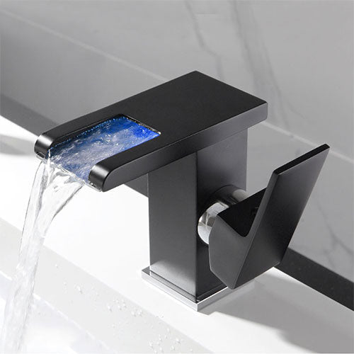 AquaFlow– Smart LED vandhane med temperaturlysshow