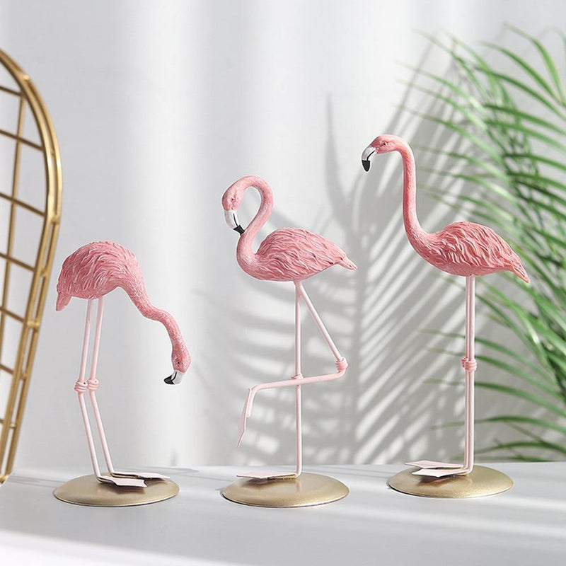 TropiFlair – Elegante Flamingo-statuer til tropisk have- og boligindretning