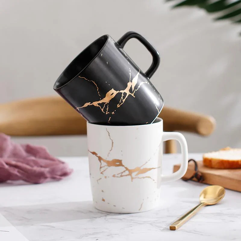 StoneAura – Elegant kaffekrus med slående mønster og blank finish