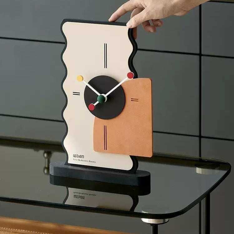 ChronoBloc – Moderne digitalt bordur med geometrisk præcision