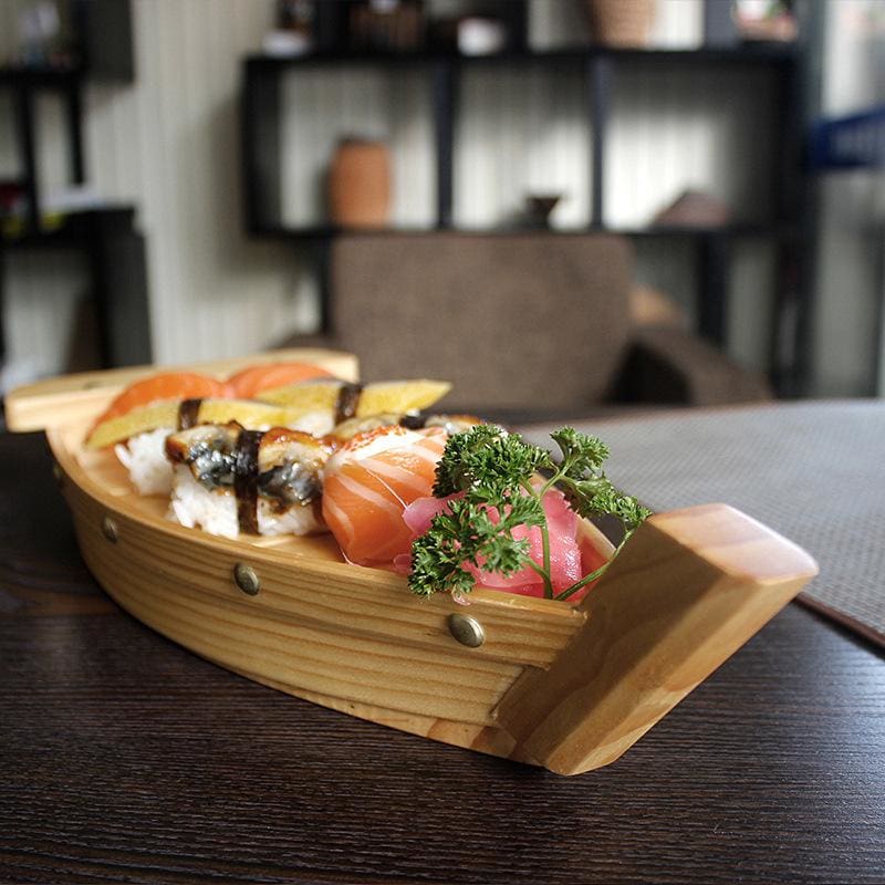 HamakoBoat – Sushi-serveringsbåd med elegant form og traditionel charme
