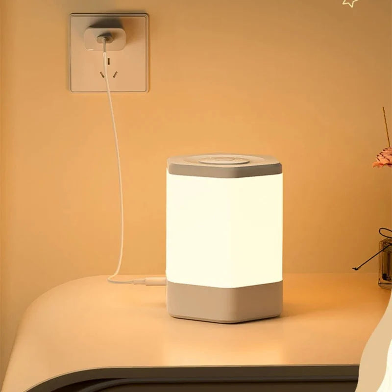 GlowNest – Røre Kontrol LED-bordlampe med minimalistisk stil og justerbart lys