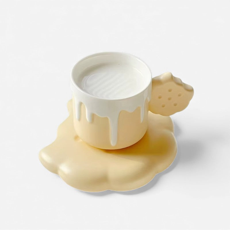 CrunchMug - Kaffekop med Bund og Kiksformet Håndtag