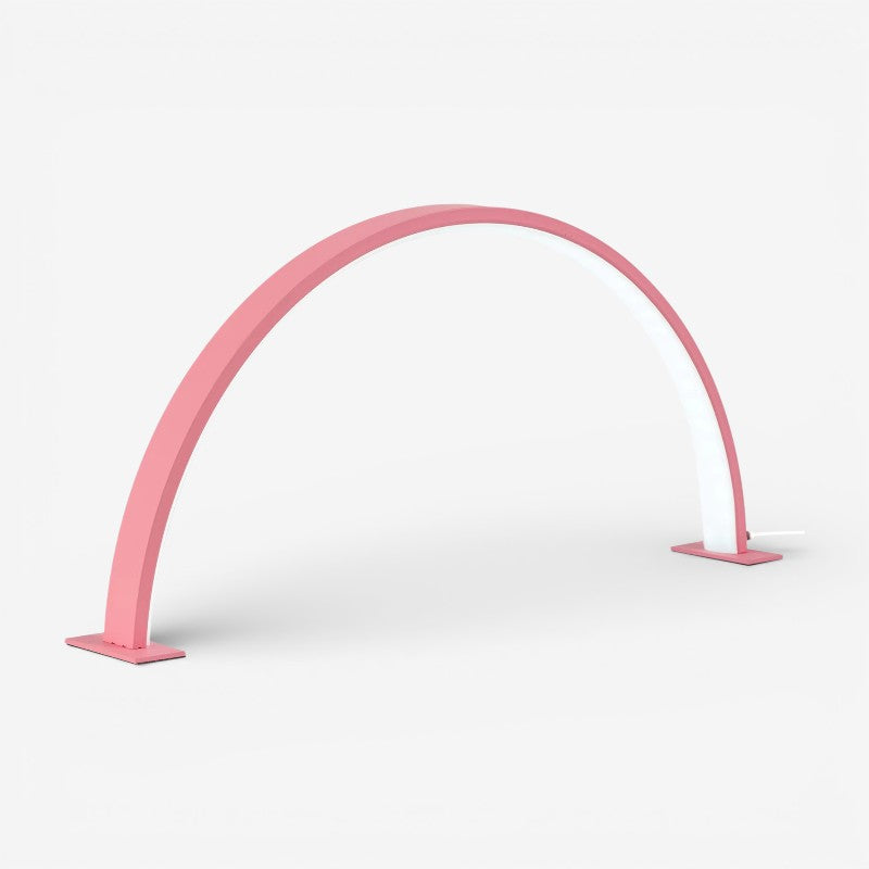 CurveGlow - LED bordlampe med halvcirkelformet design
